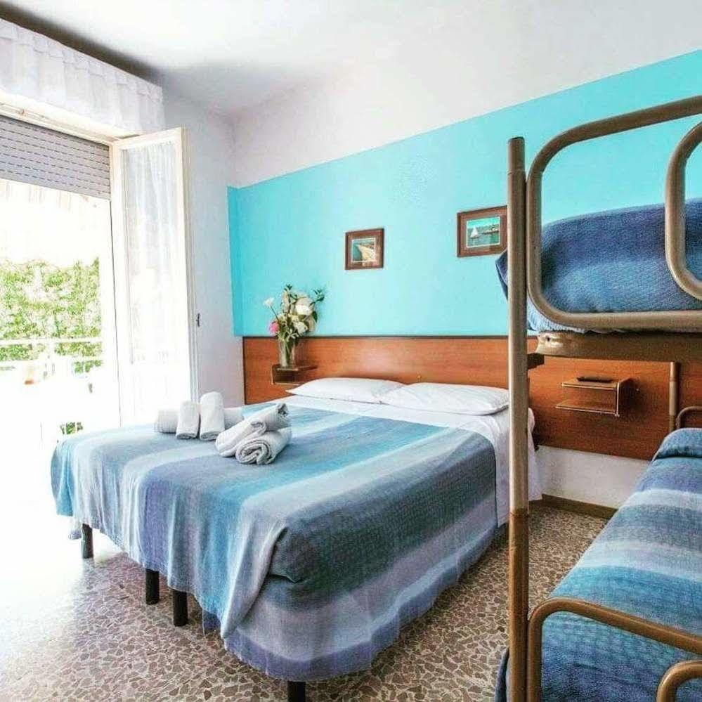 Hotel Arno ميسانو ادرياتيكو المظهر الخارجي الصورة